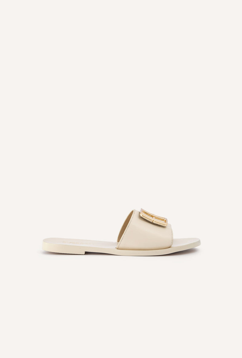 chalk-beige-0