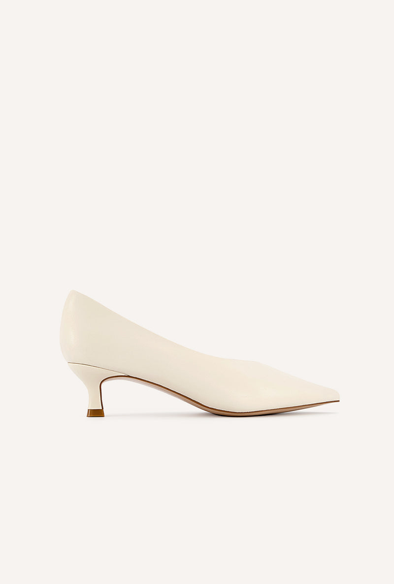 chalk-beige-0