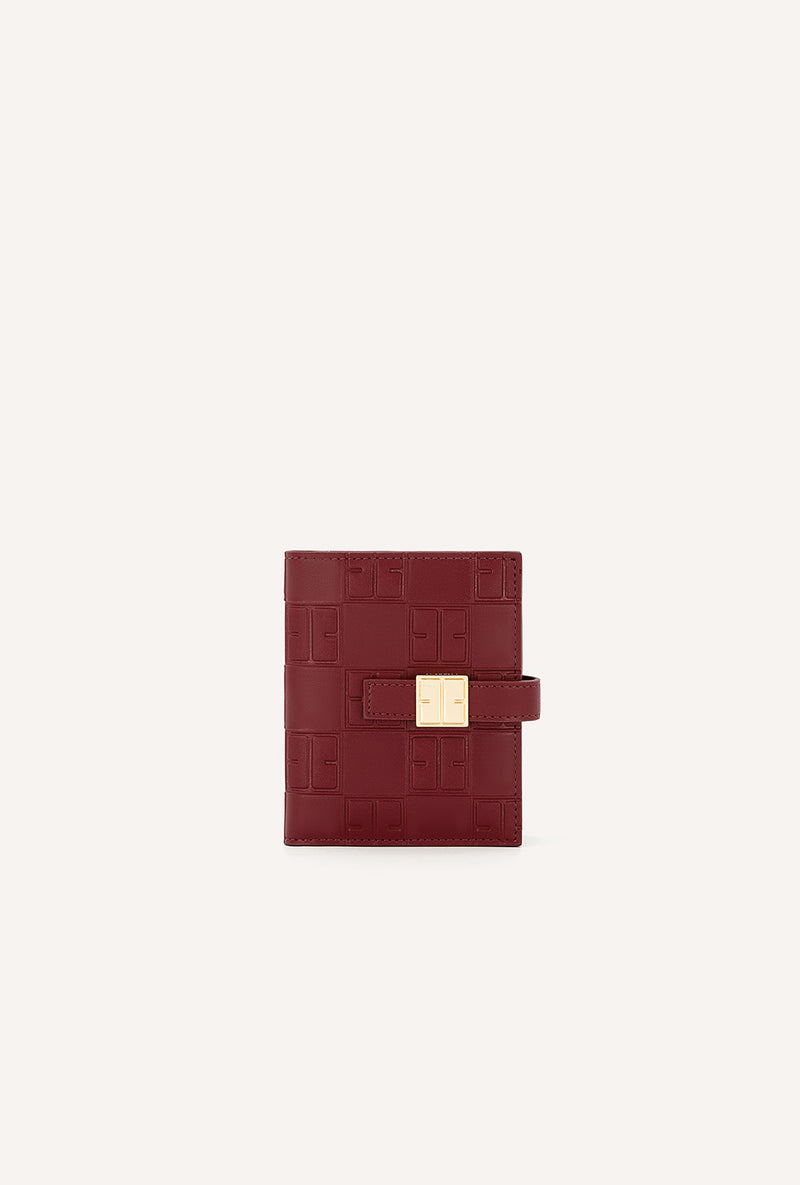 garnet-red-0