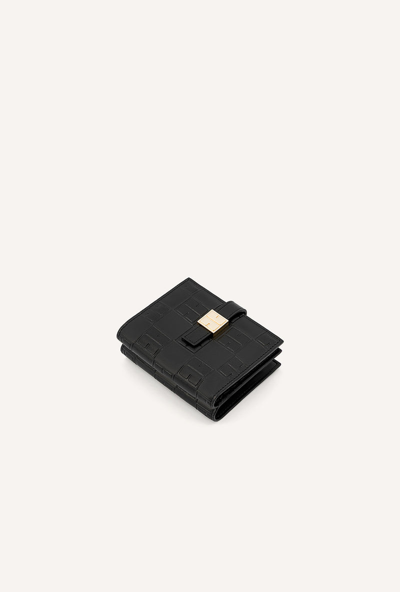 noir-black-2