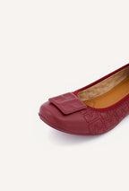 garnet-red-0