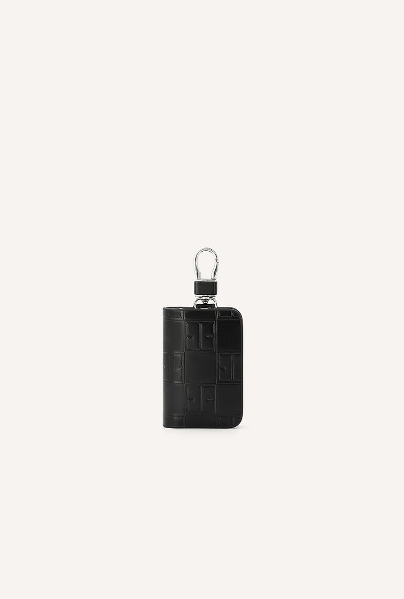 noir-black-3