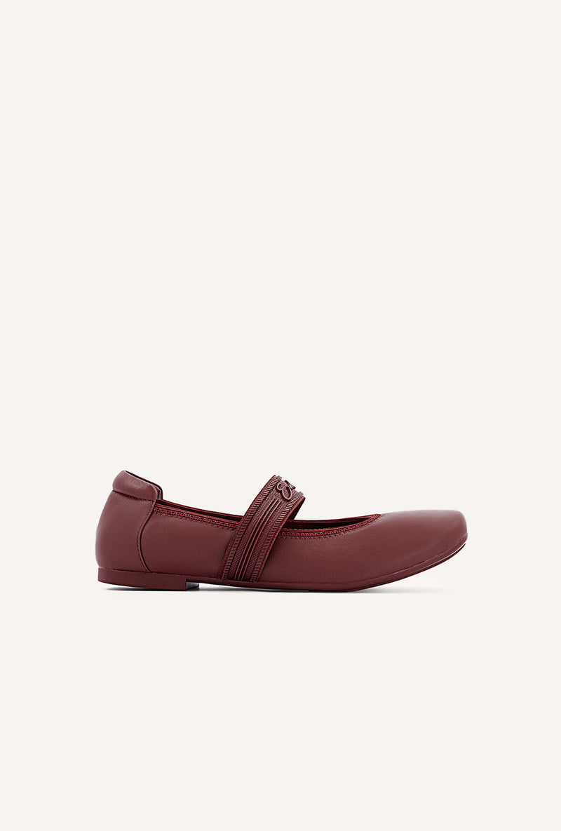garnet-red-1
