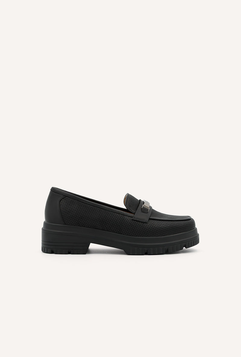 noir-black-1