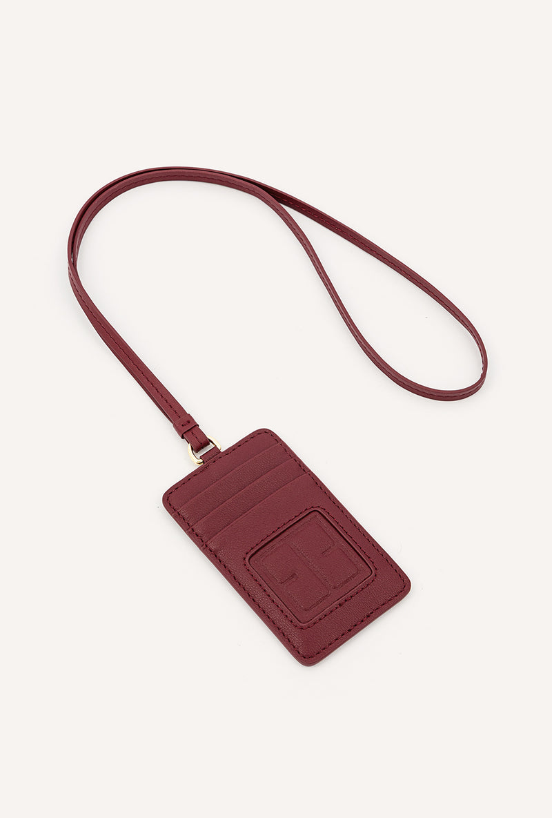 garnet-red-0