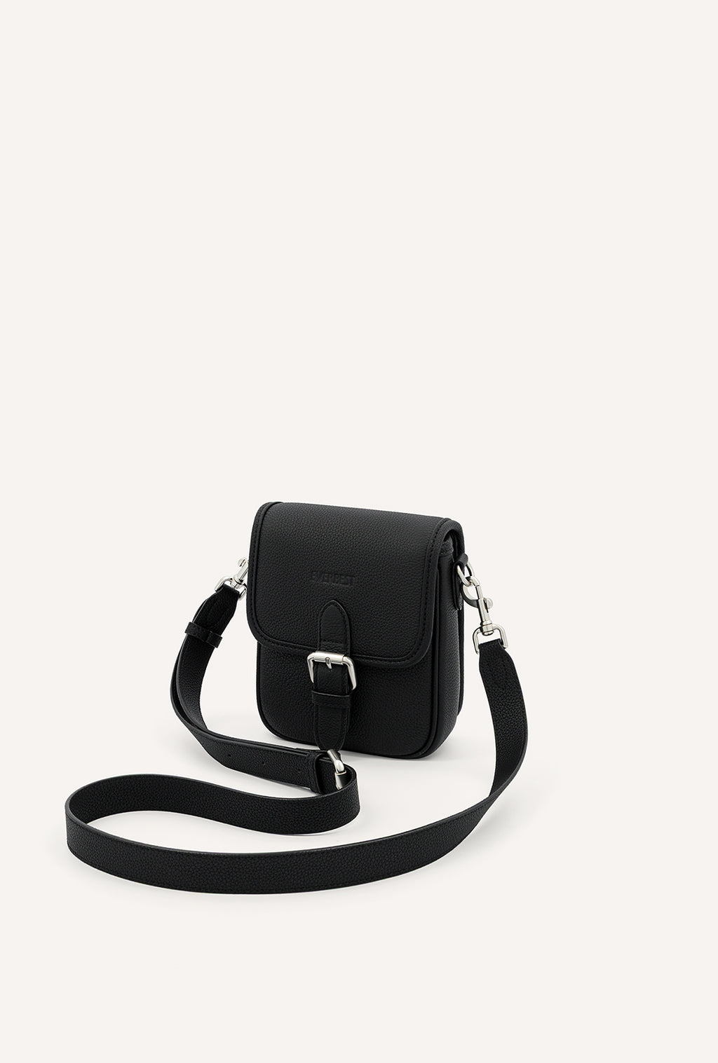 noir-black-0