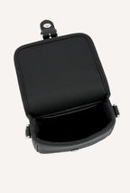 noir-black-0