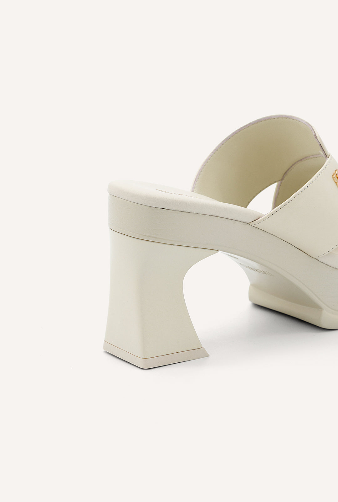 pearl-beige-0