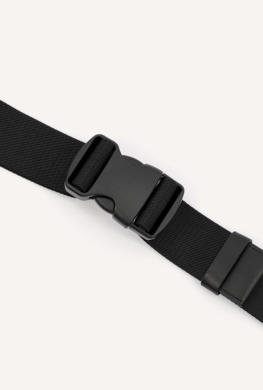graphite-black-0