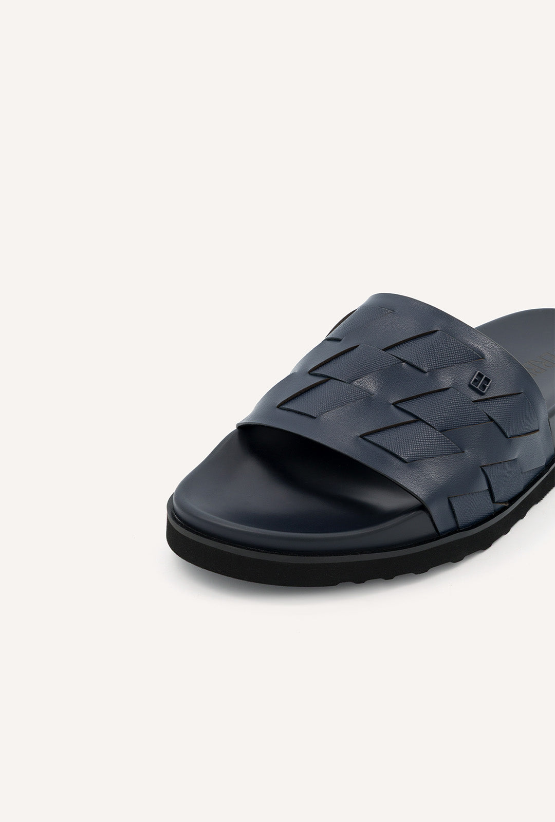 medium-navy-0