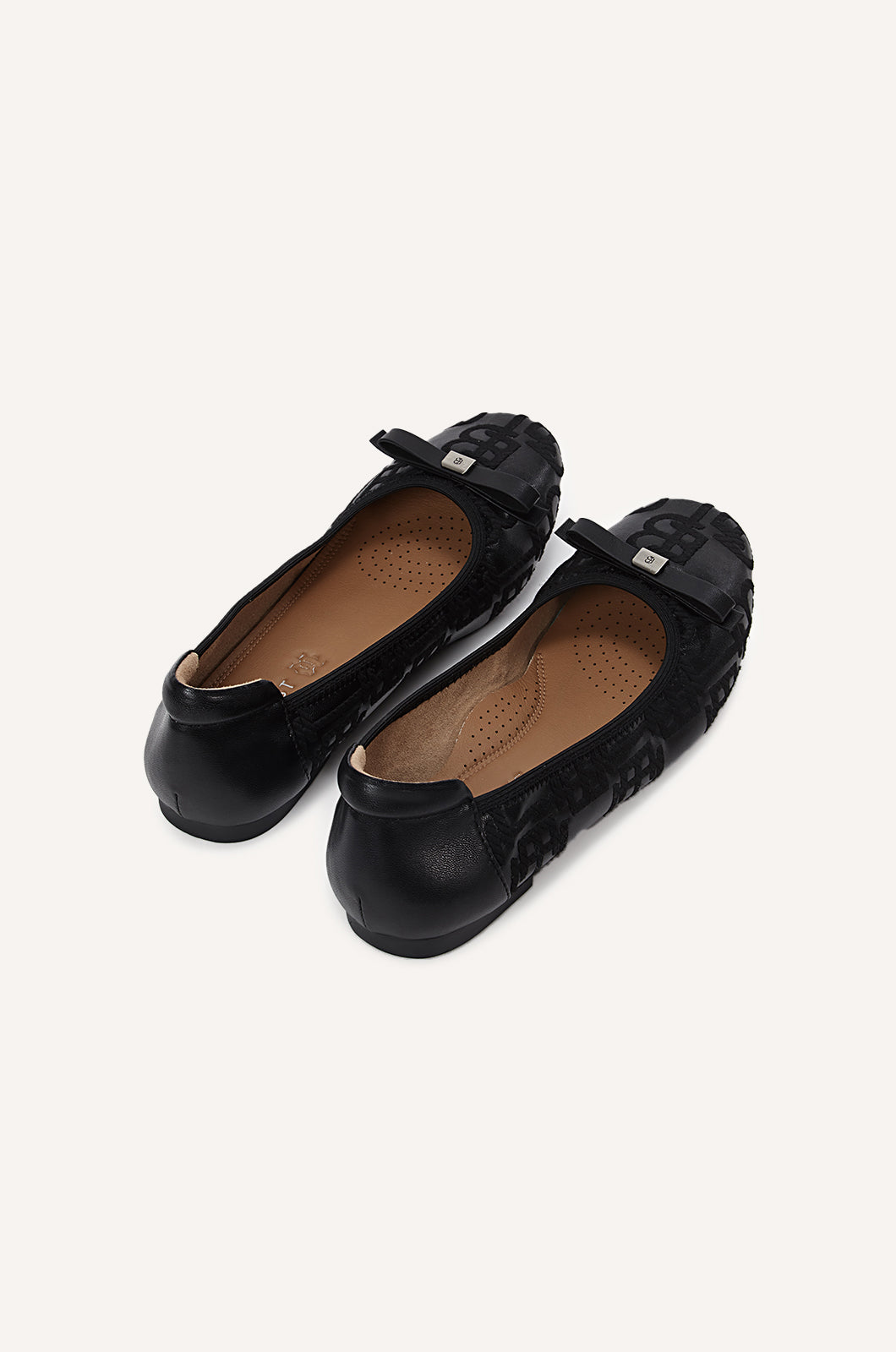 black-0