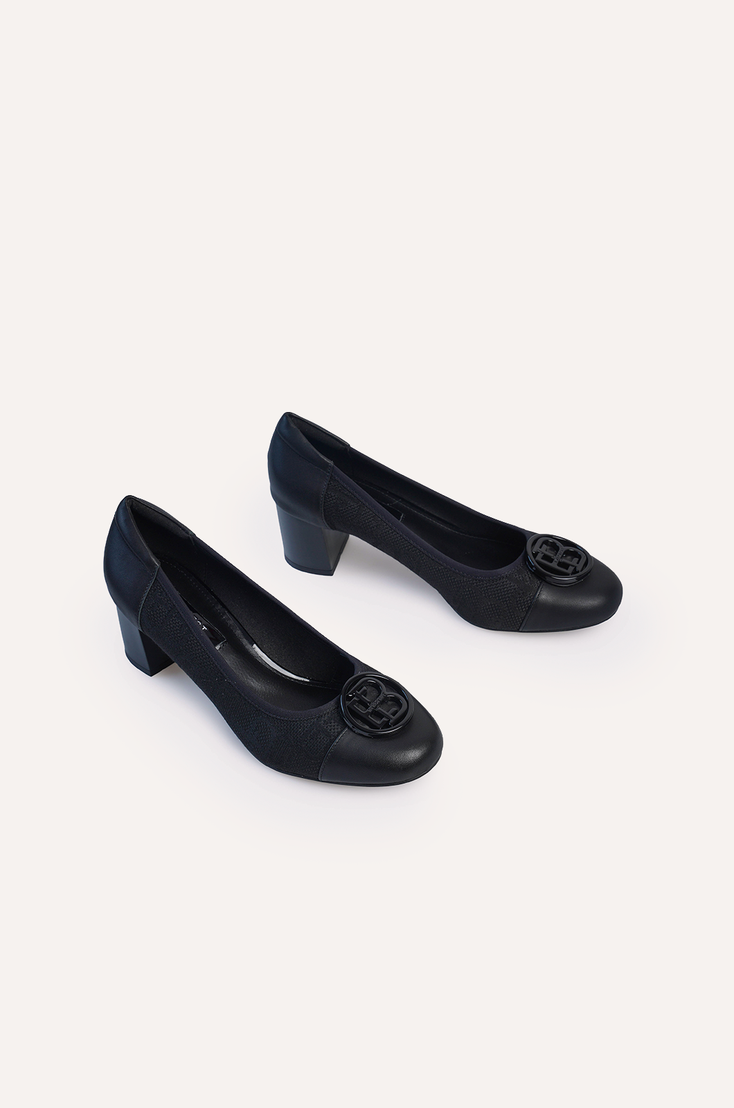 black-0