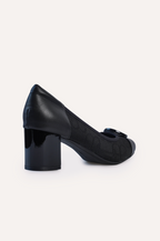 black-0