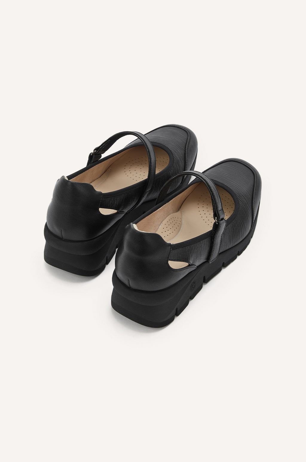black-0