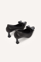 black-0