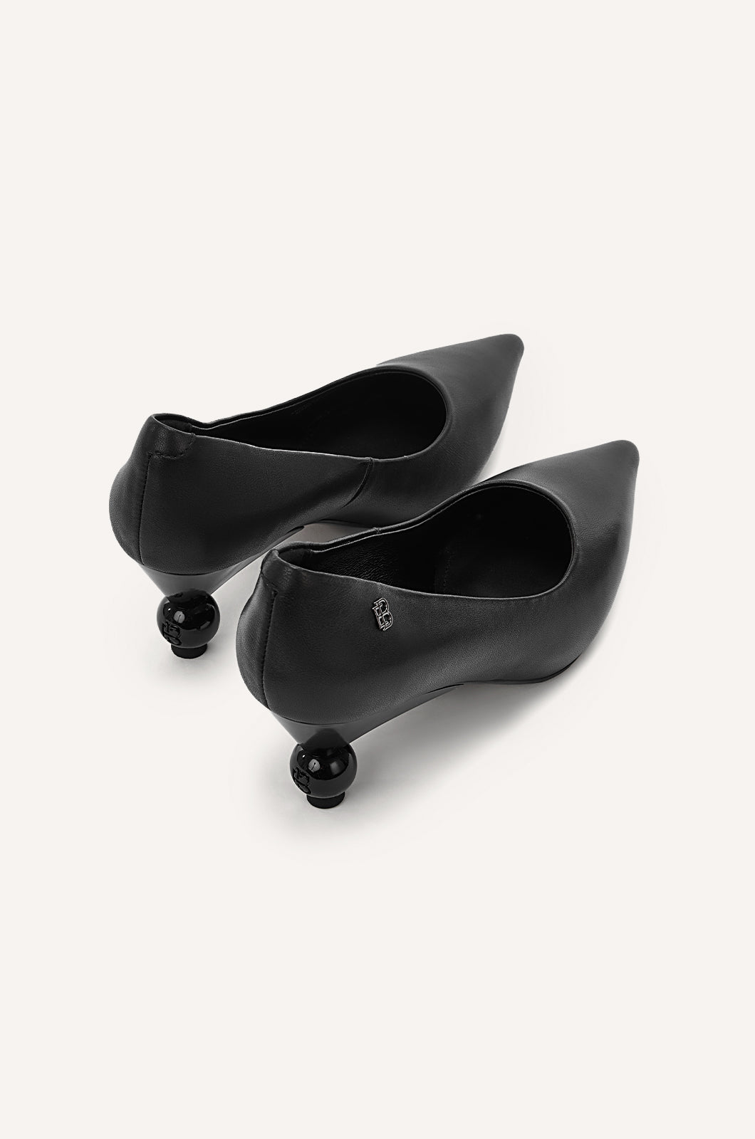 black-0