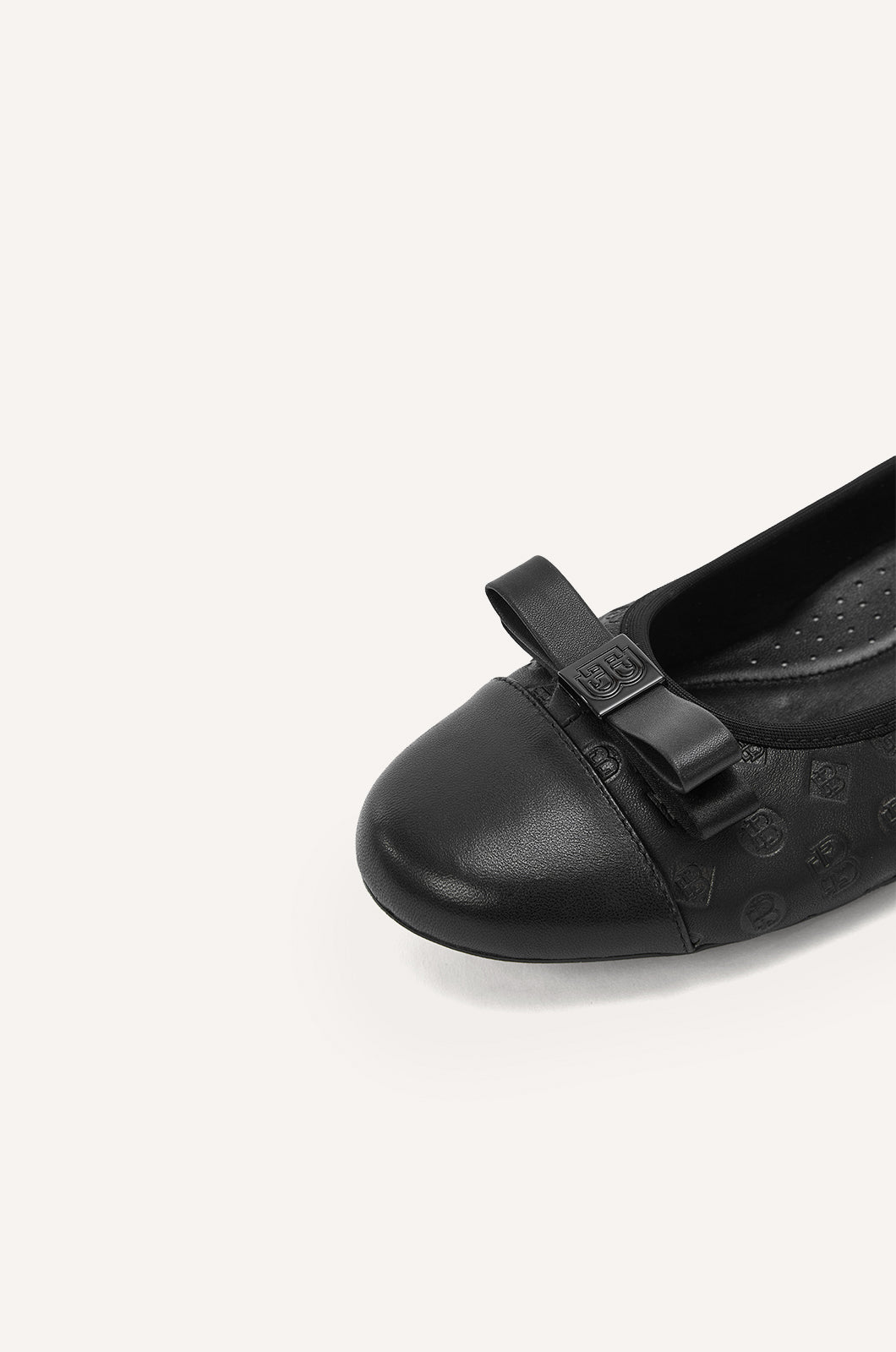 black-0