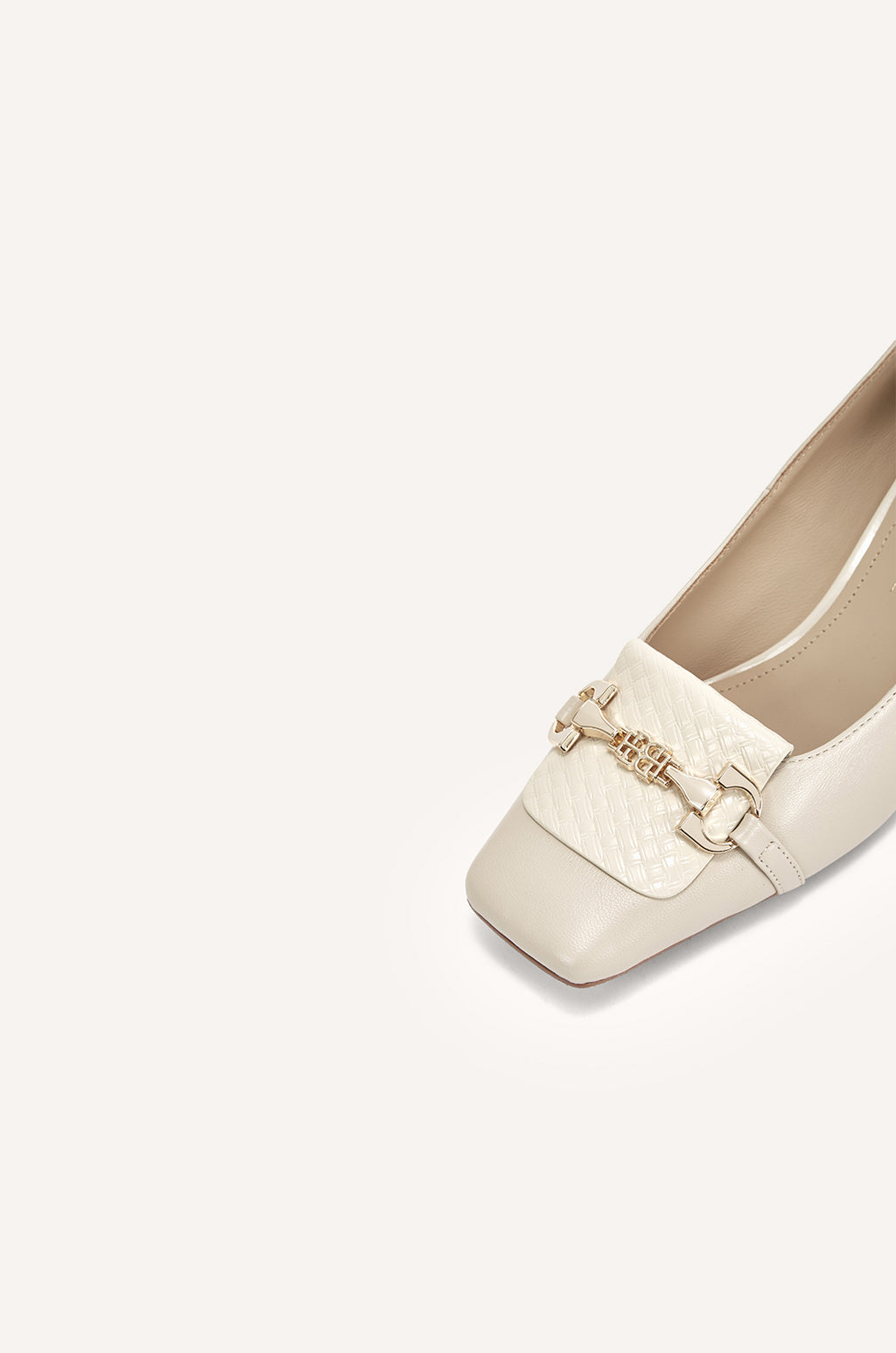 beige-0
