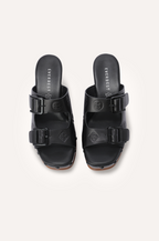 Niamh Sandal