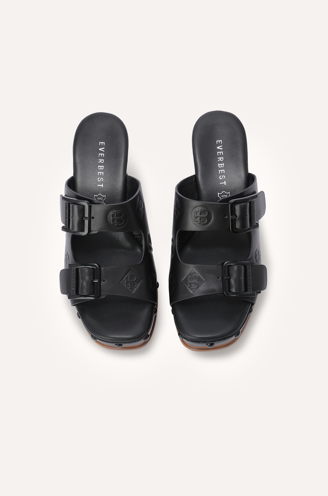 Niamh Sandal