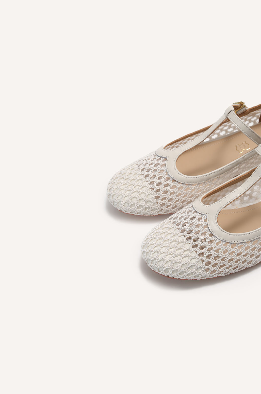 beige-0