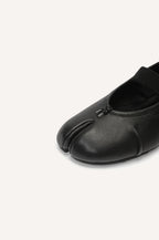 Raseah Balerina
