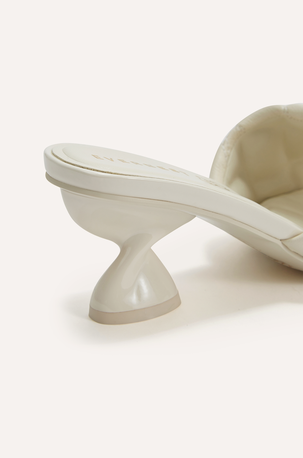 beige-1