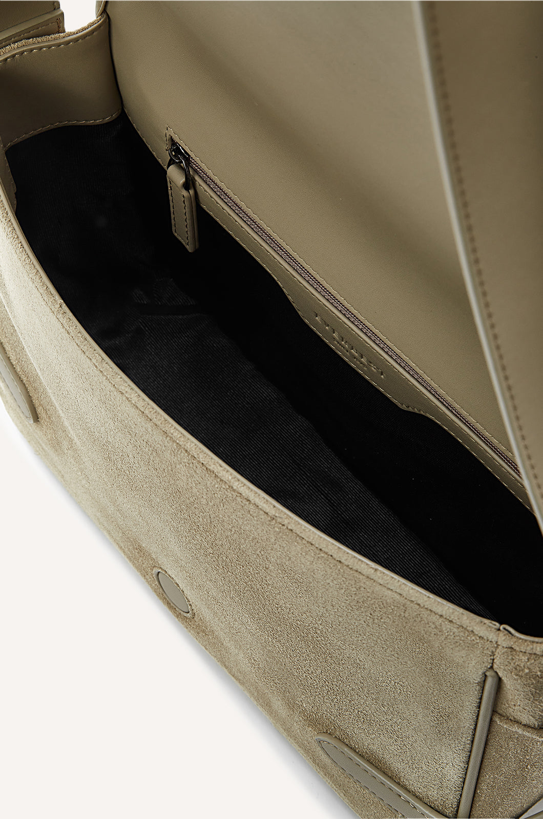 Tovar Messenger Bag