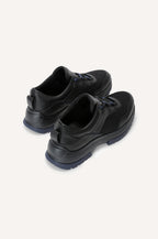 black-0