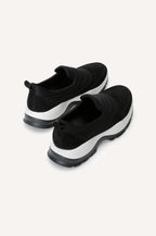 black-0