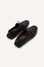 black-0