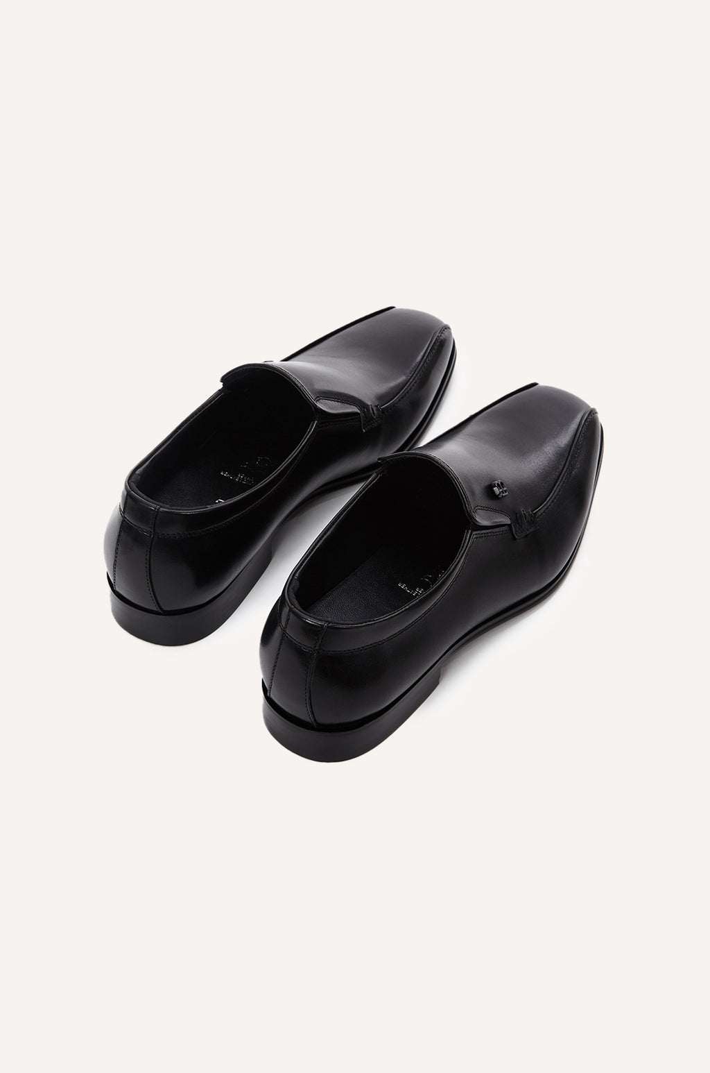 black-0