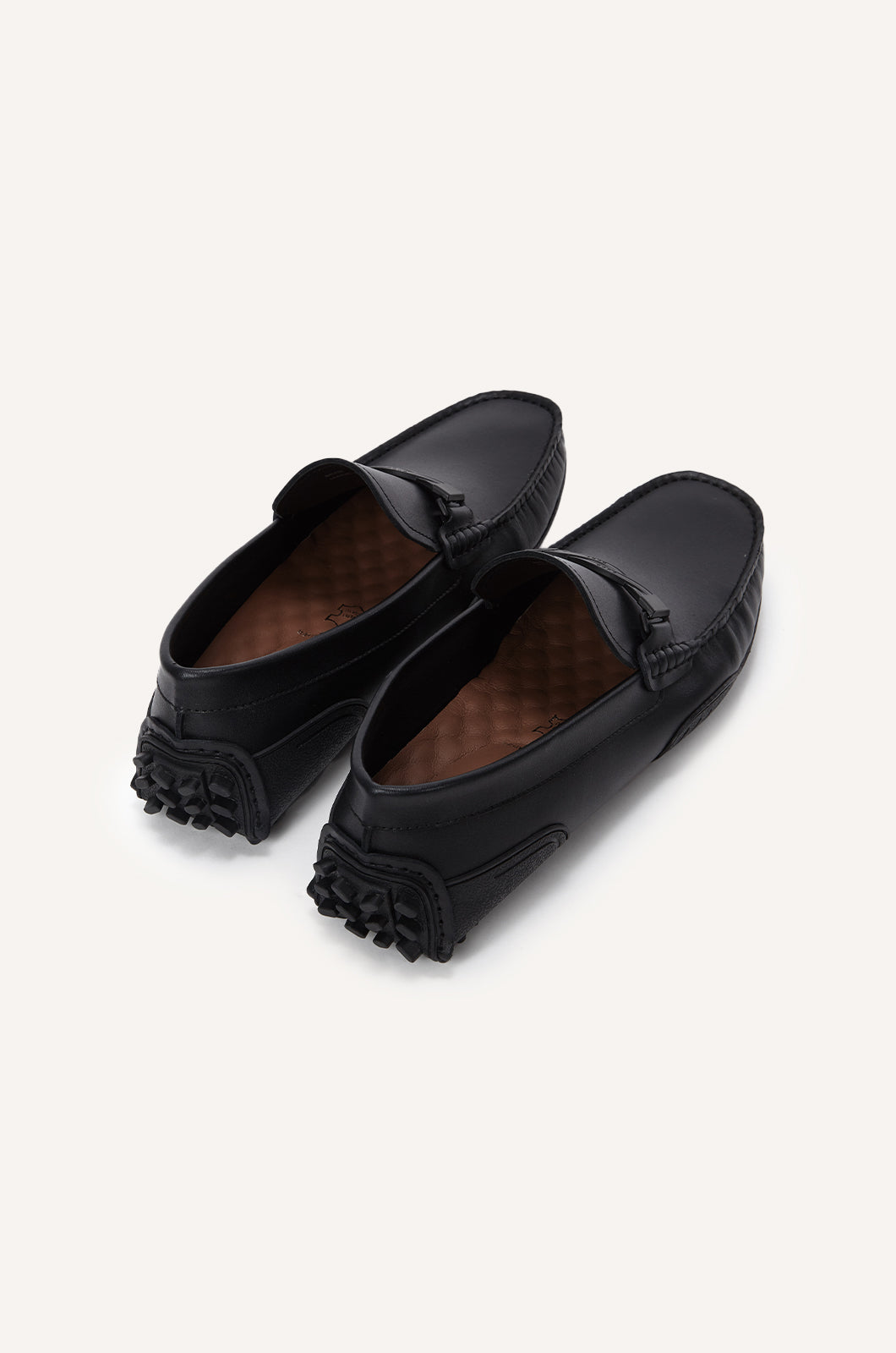 black-0