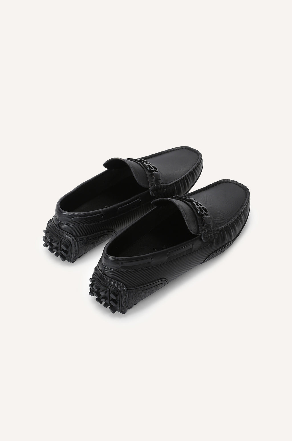 black-0