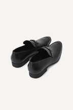 black-0